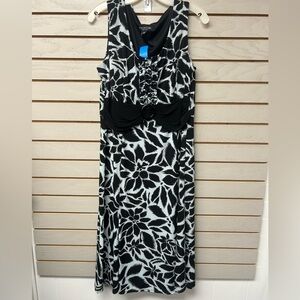 Perceptions Black & White Blue Floral Belted Maxi Dress